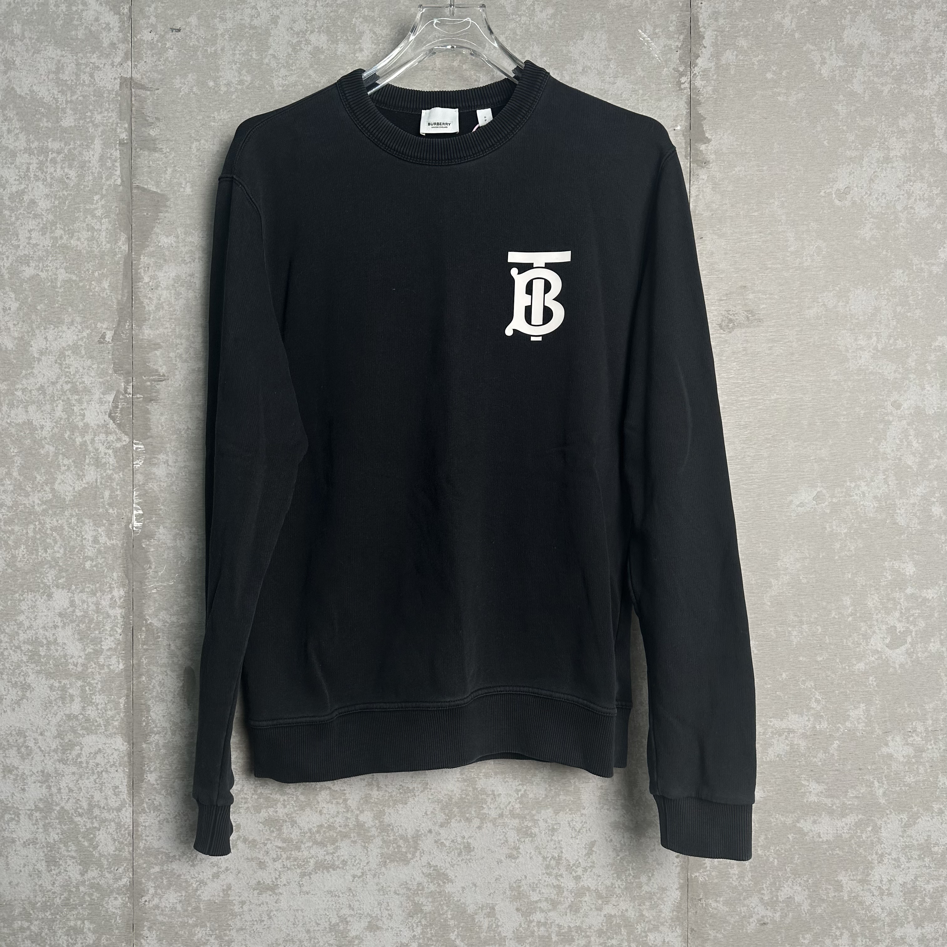 99新 BURBERRY/博柏利 99新/S*1/博柏利黑色TB字母卫衣/18251/JP