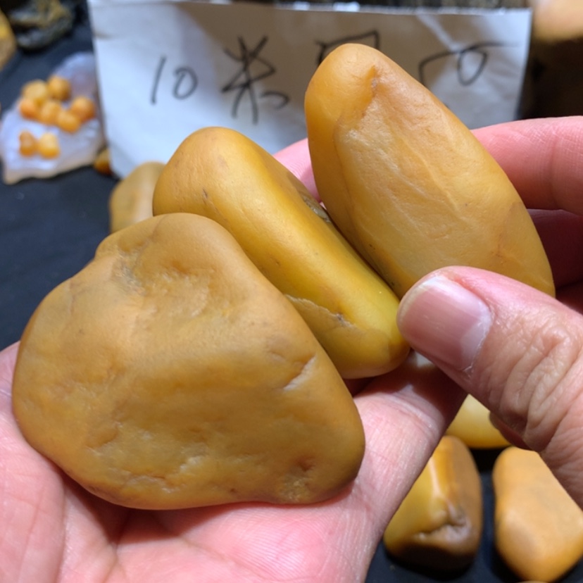 【闪购商品】石材黄腊石