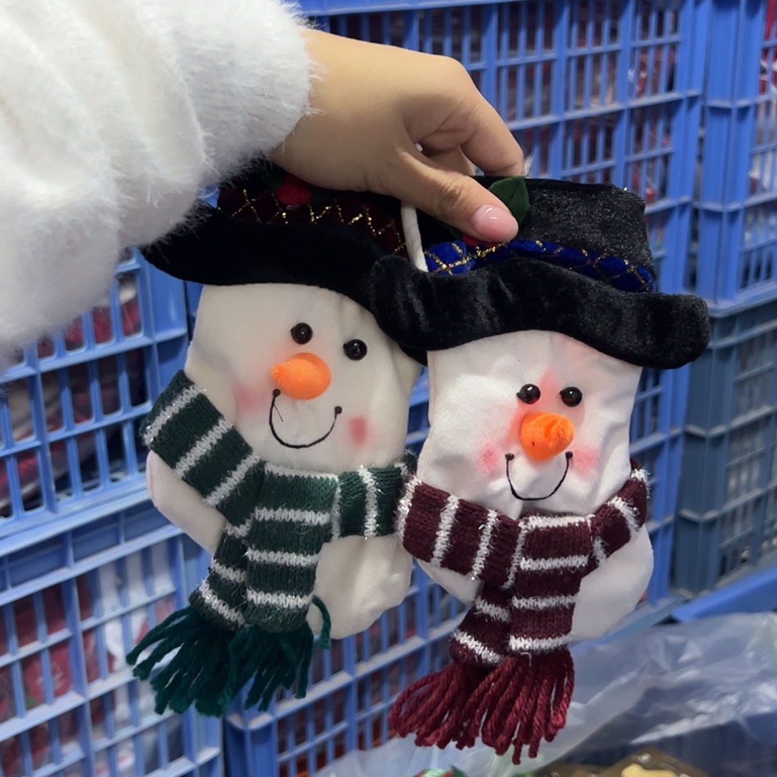 一对立体雪人袜子
