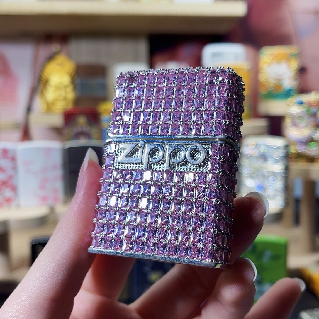 钢zippo 粉钻星辰