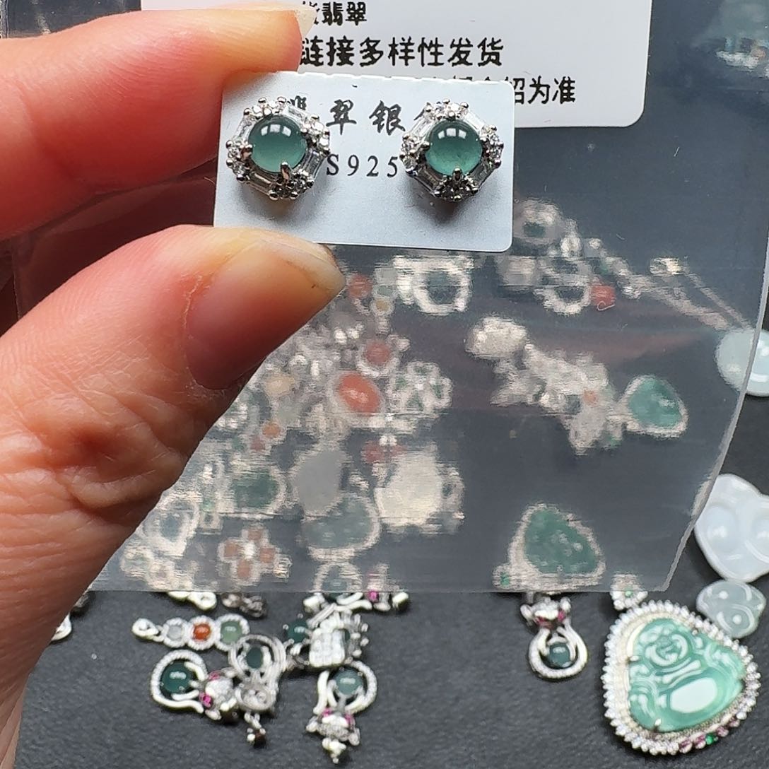 翡翠耳饰未镶嵌天然A货翡翠7693