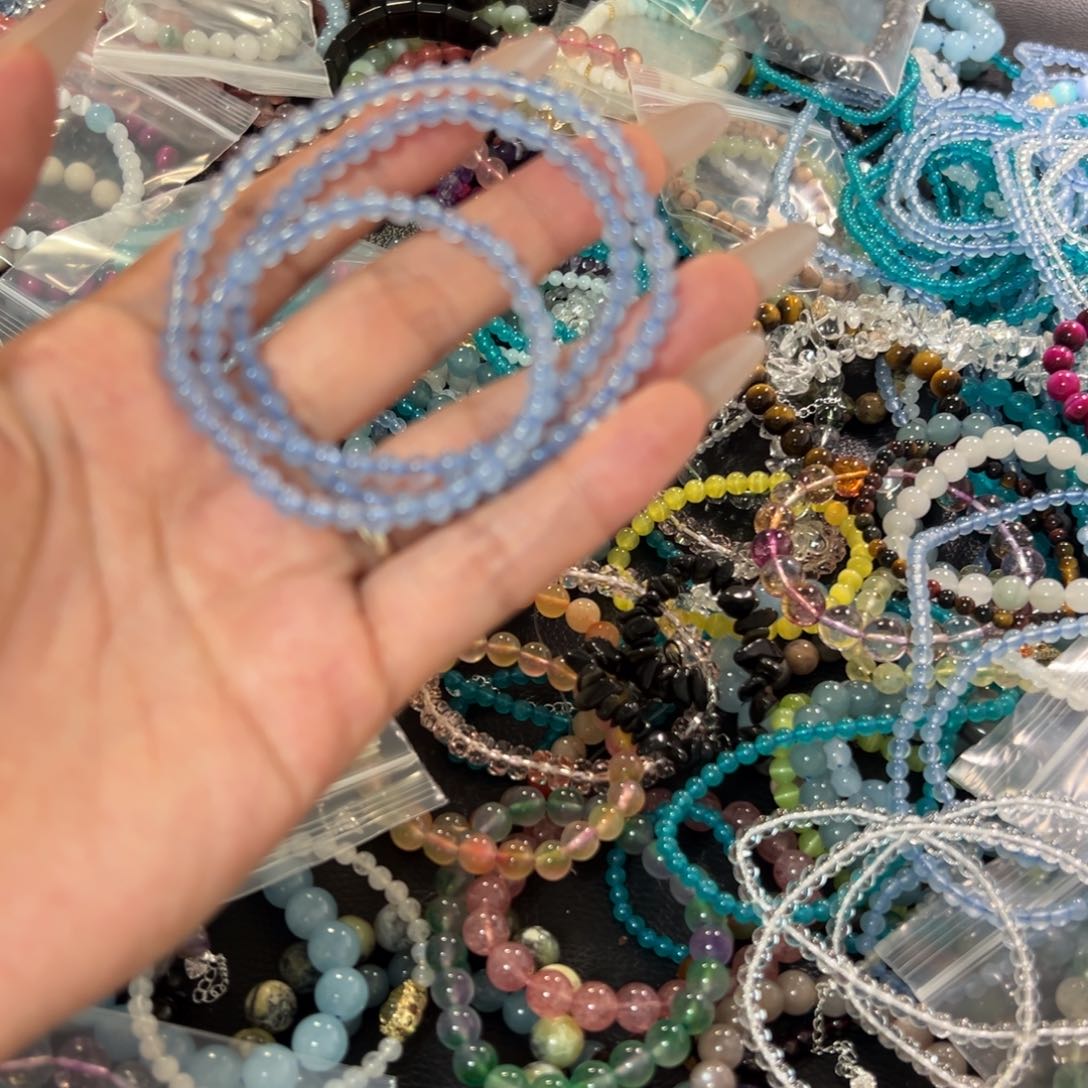 水晶手串未镶嵌海蓝宝三圈