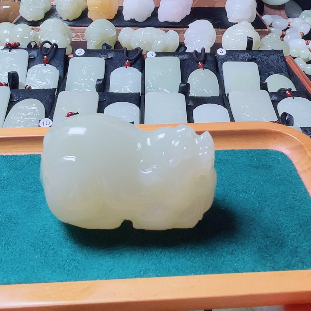 瓷片向**行新号开播挂件一个