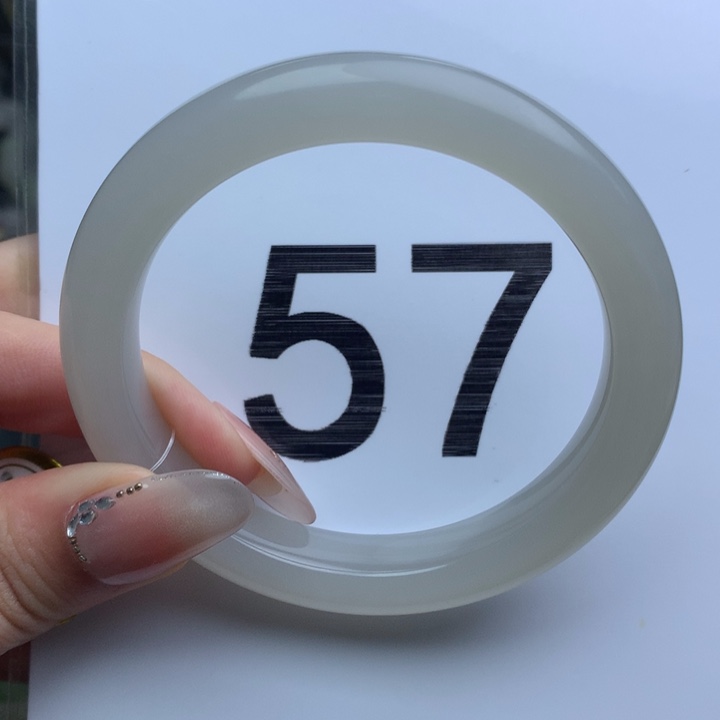 未镶嵌手镯和田玉51