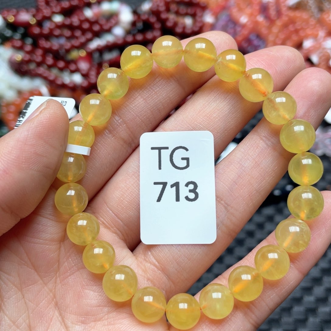 水晶多样性发一只未镶嵌