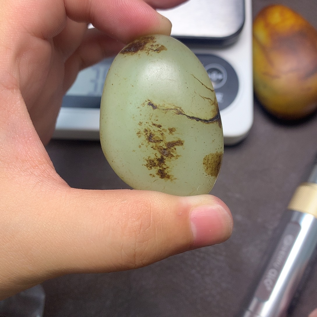 和田玉（糖玉）未镶嵌挂件