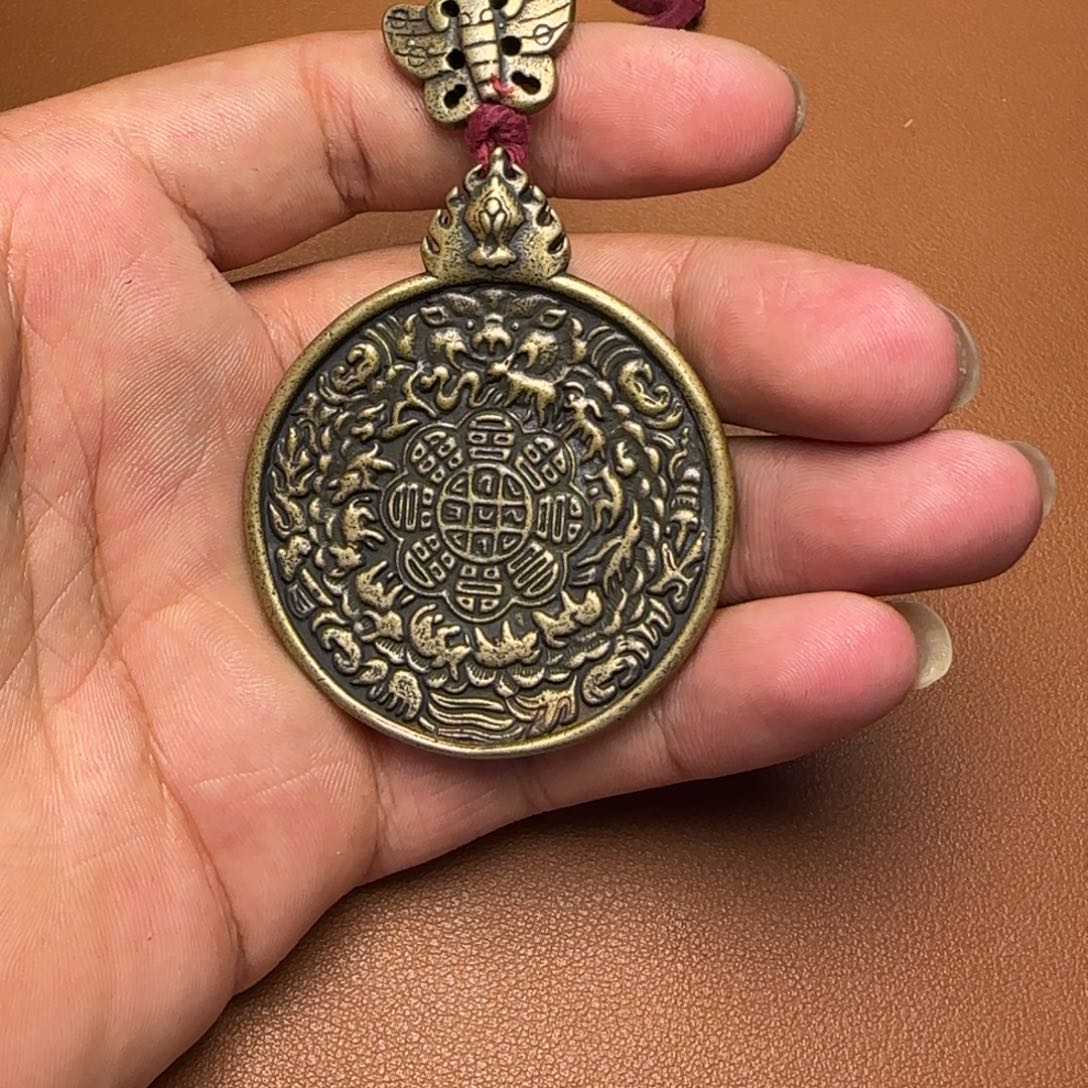 吴***文泥塑Dhfhfjhjgjgjgjhknkg