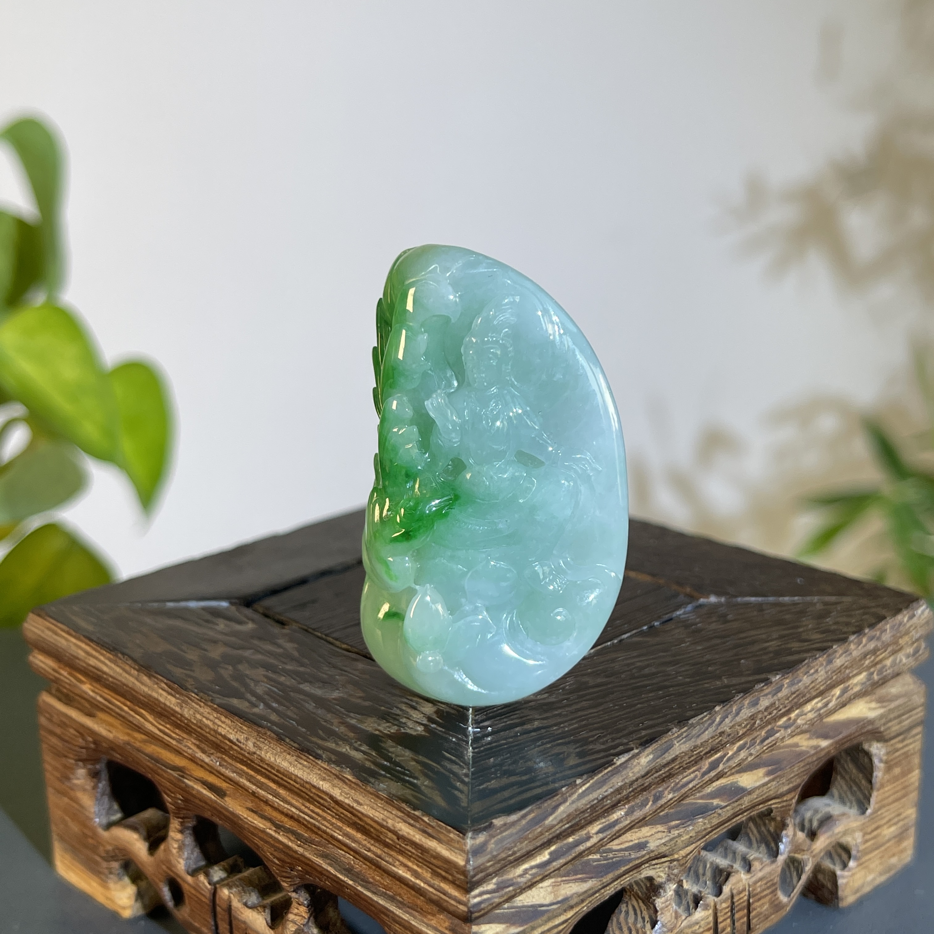 JTB01-118 天然缅甸翡翠A货 莲花观音