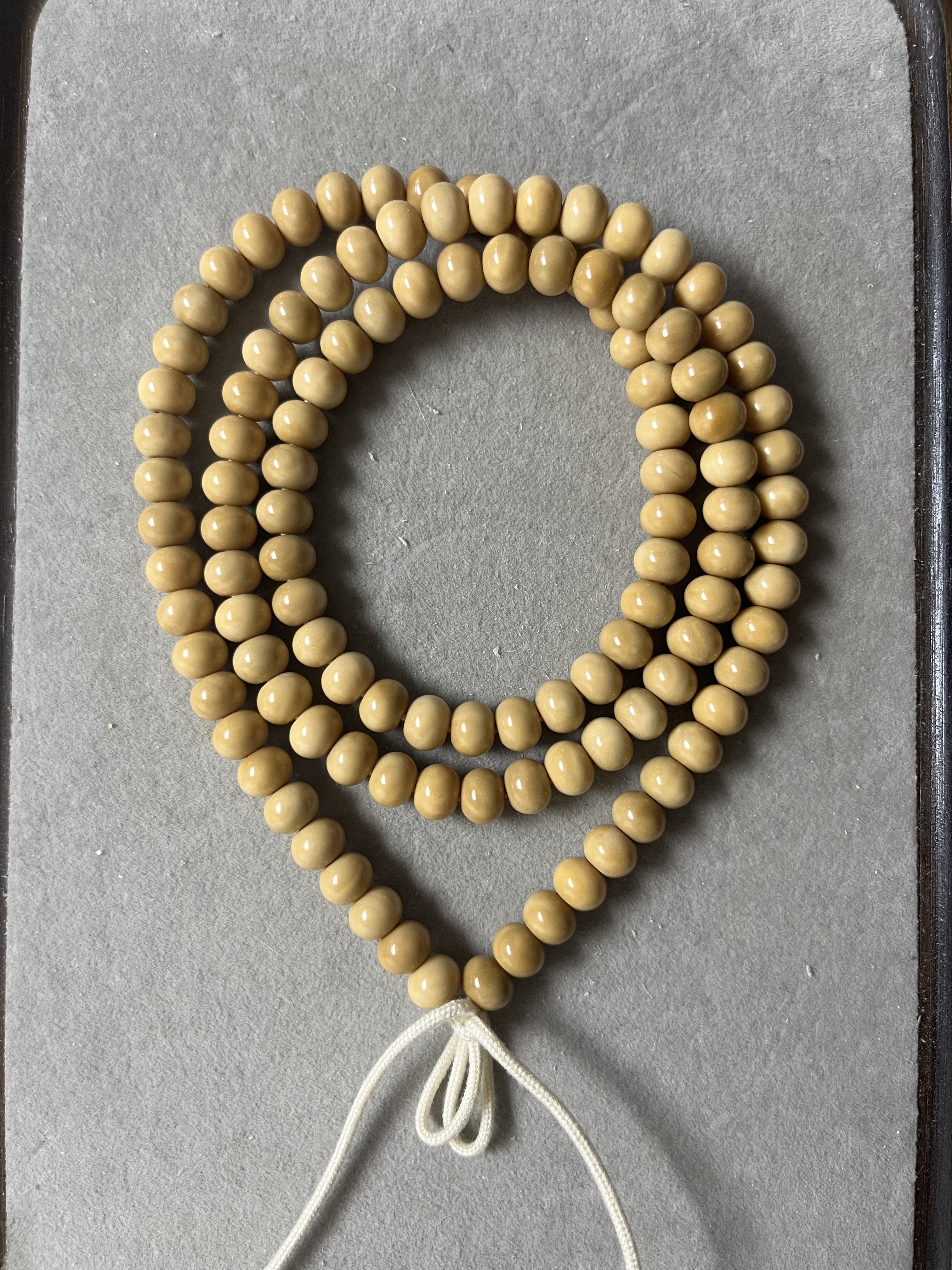 龙脊卡8.8苹果圆珠脖挂114颗老料子