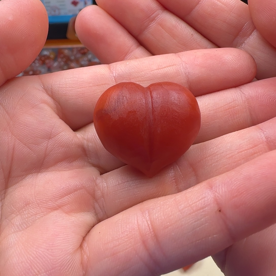 向***活南红玛瑙未镶嵌挂件打孔不退换