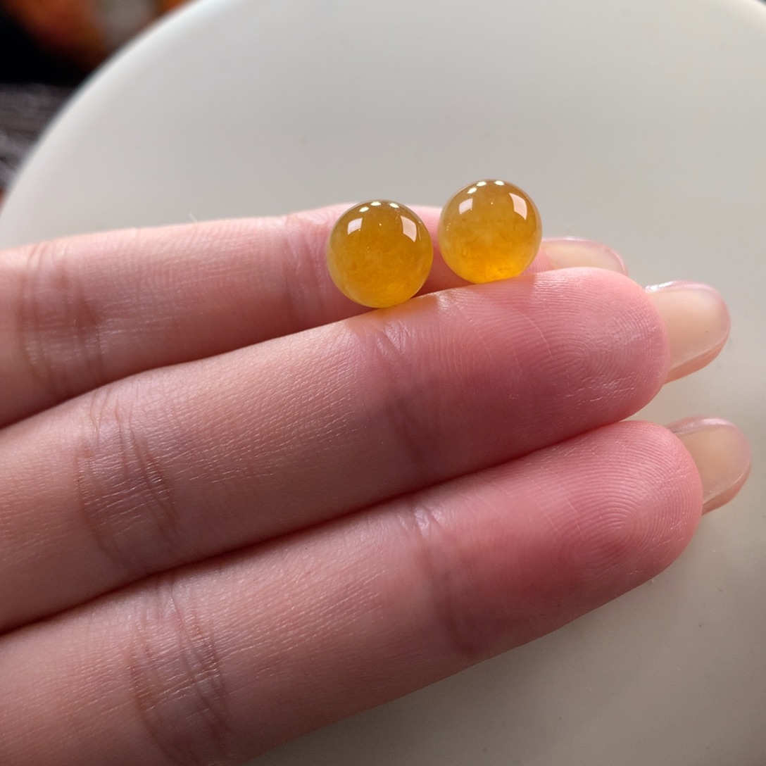 翡翠颈饰未镶嵌翡翠高冰蜜糖黄卡9+一对出