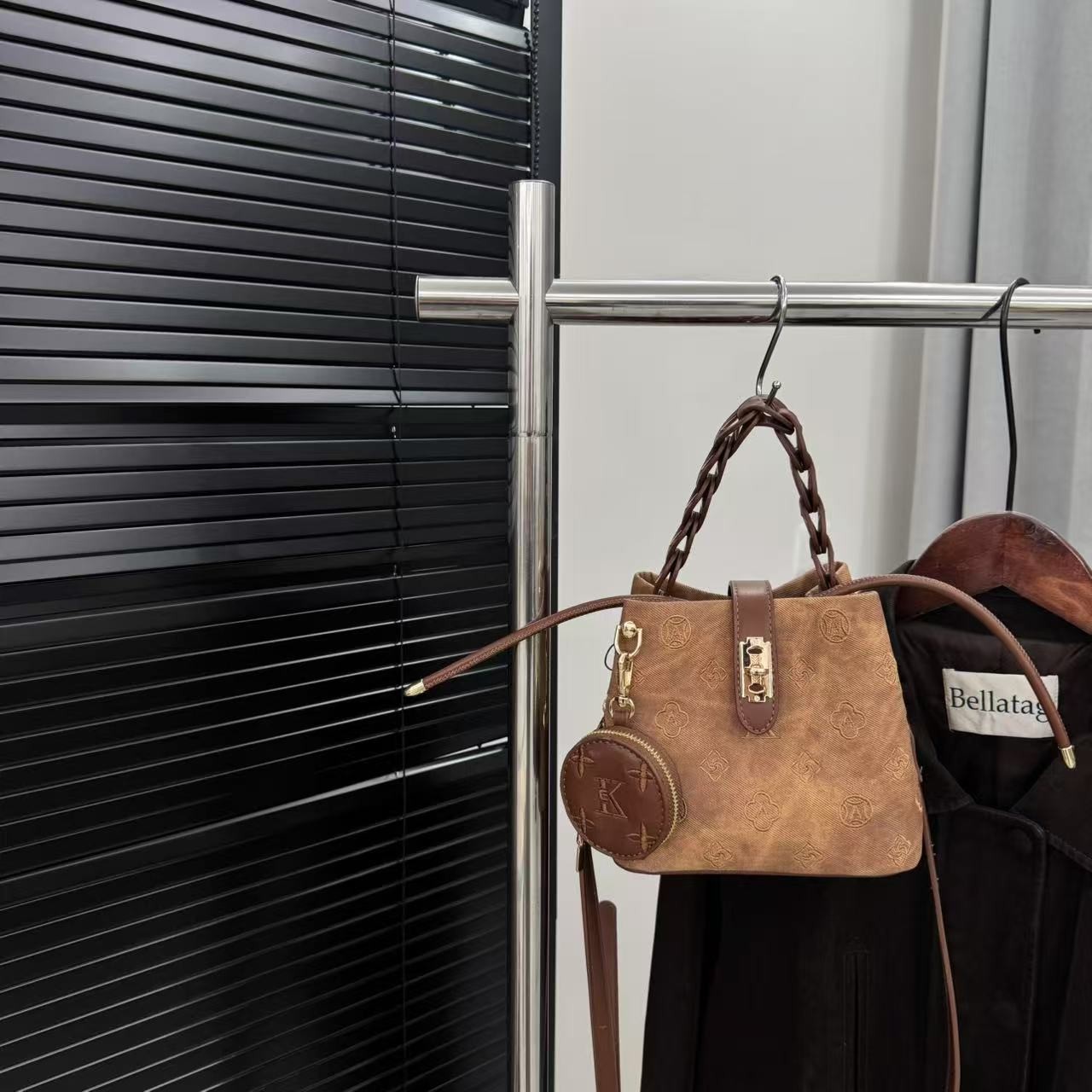 【1287-棕色刺绣】小号抽绳水桶女包 