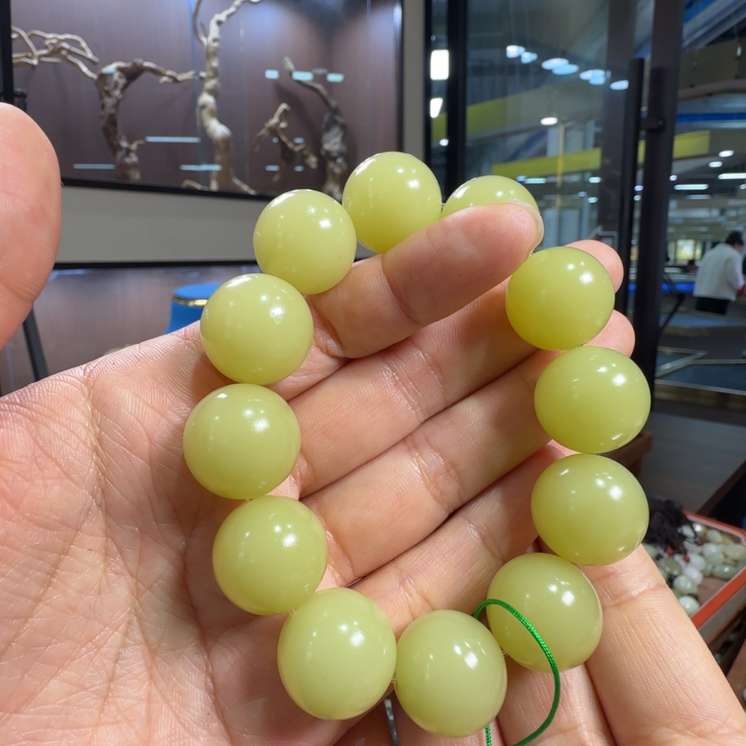 玉高端鸡油黄一步到位