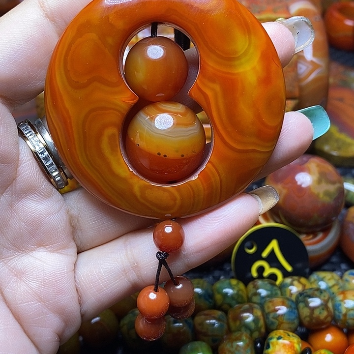 石***转玛瑙/玉髓未镶嵌颈饰