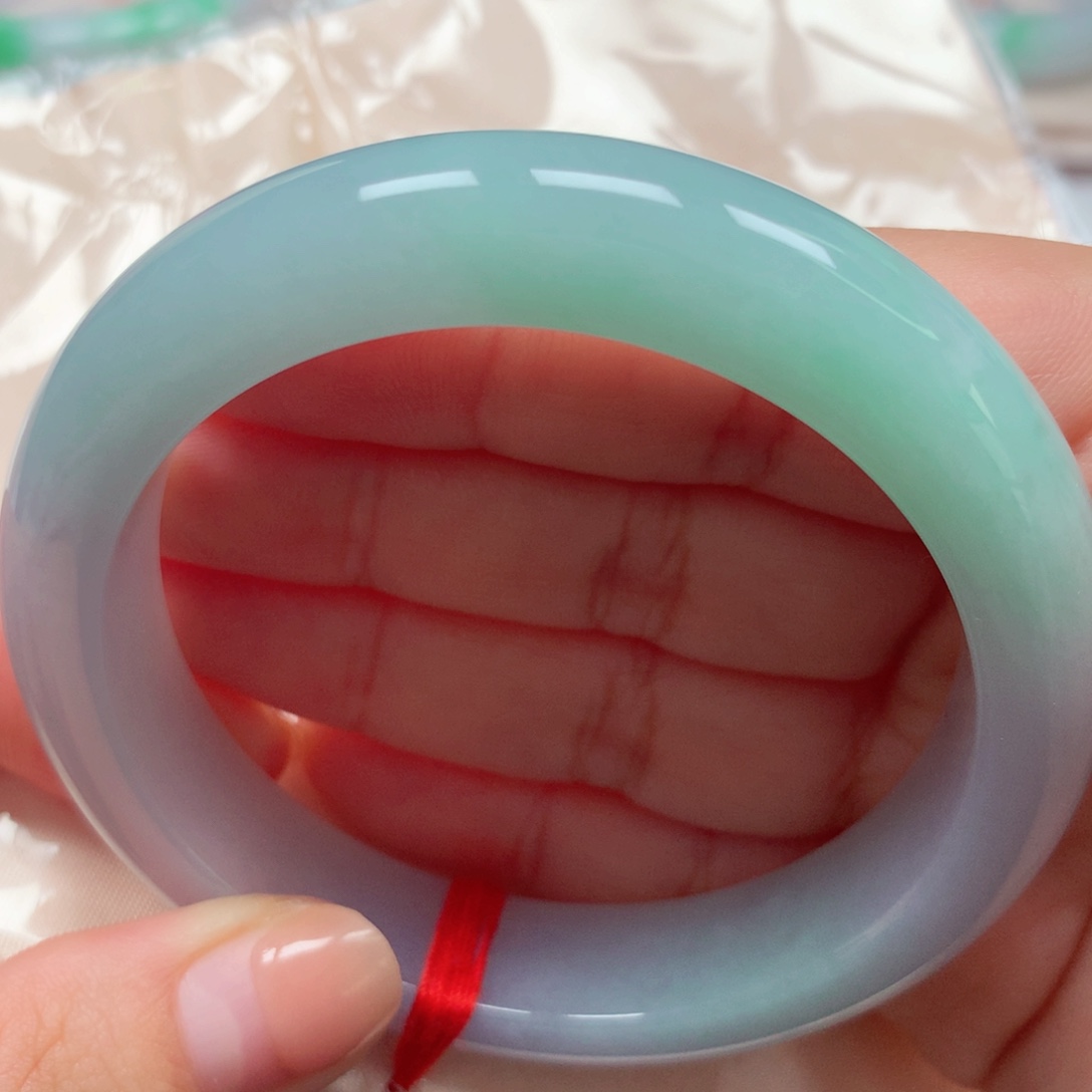 翡翠未镶嵌手镯29冰胶春彩半山水