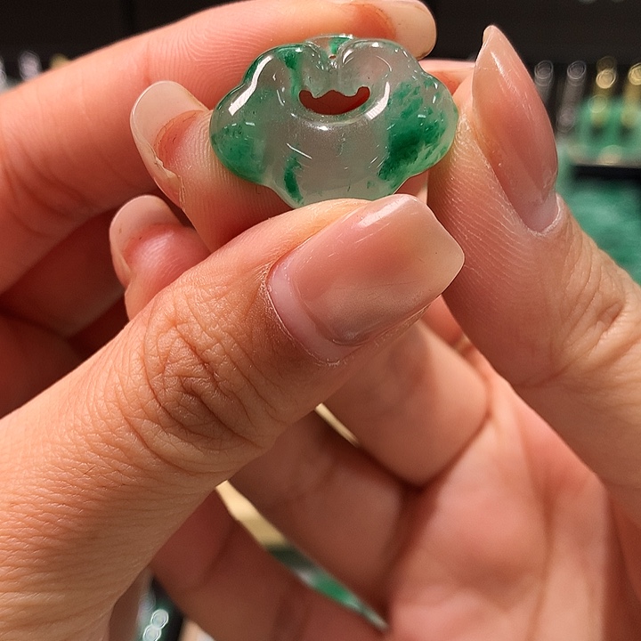 石英质玉未镶嵌吊坠(不含链)