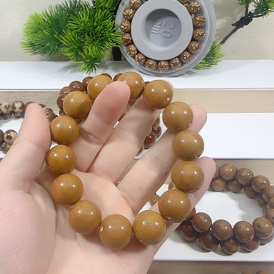 大叶紫檀（黑酸枝木类）三*长