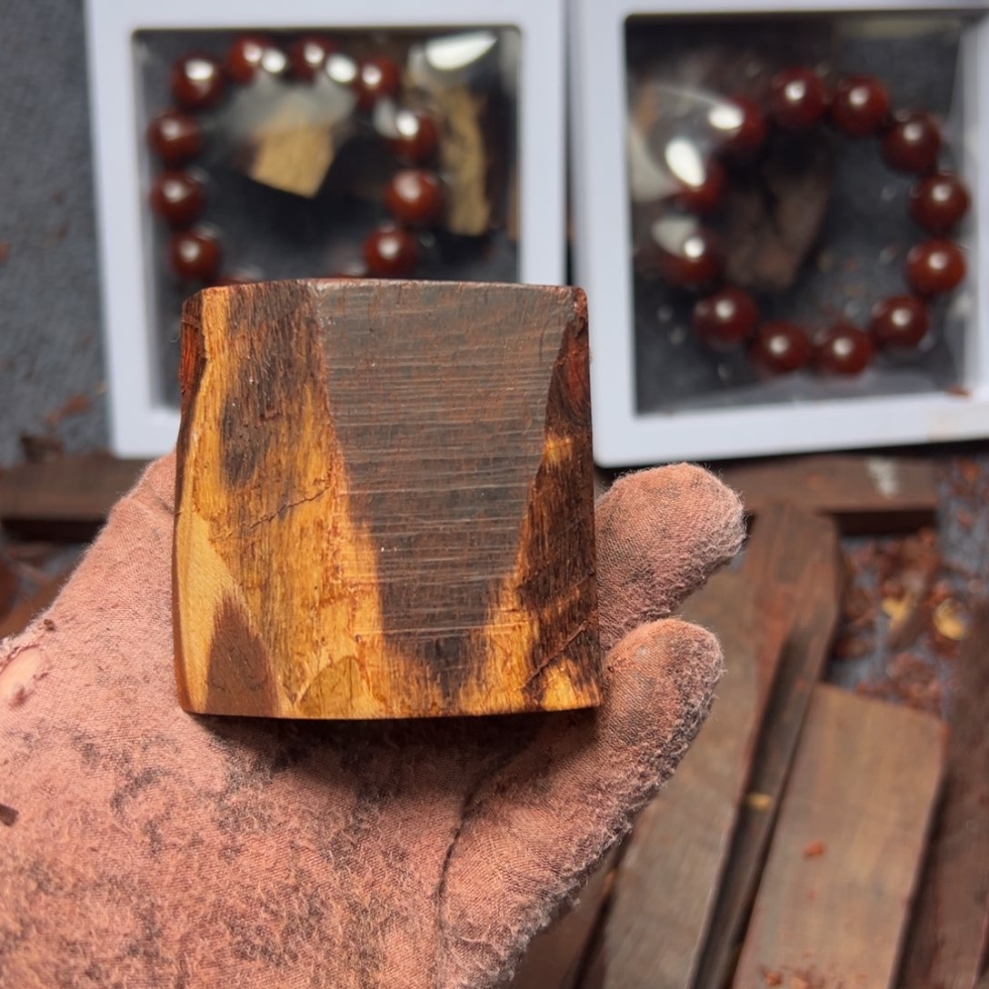 三***石檀香木印度小叶紫檀檀香紫檀