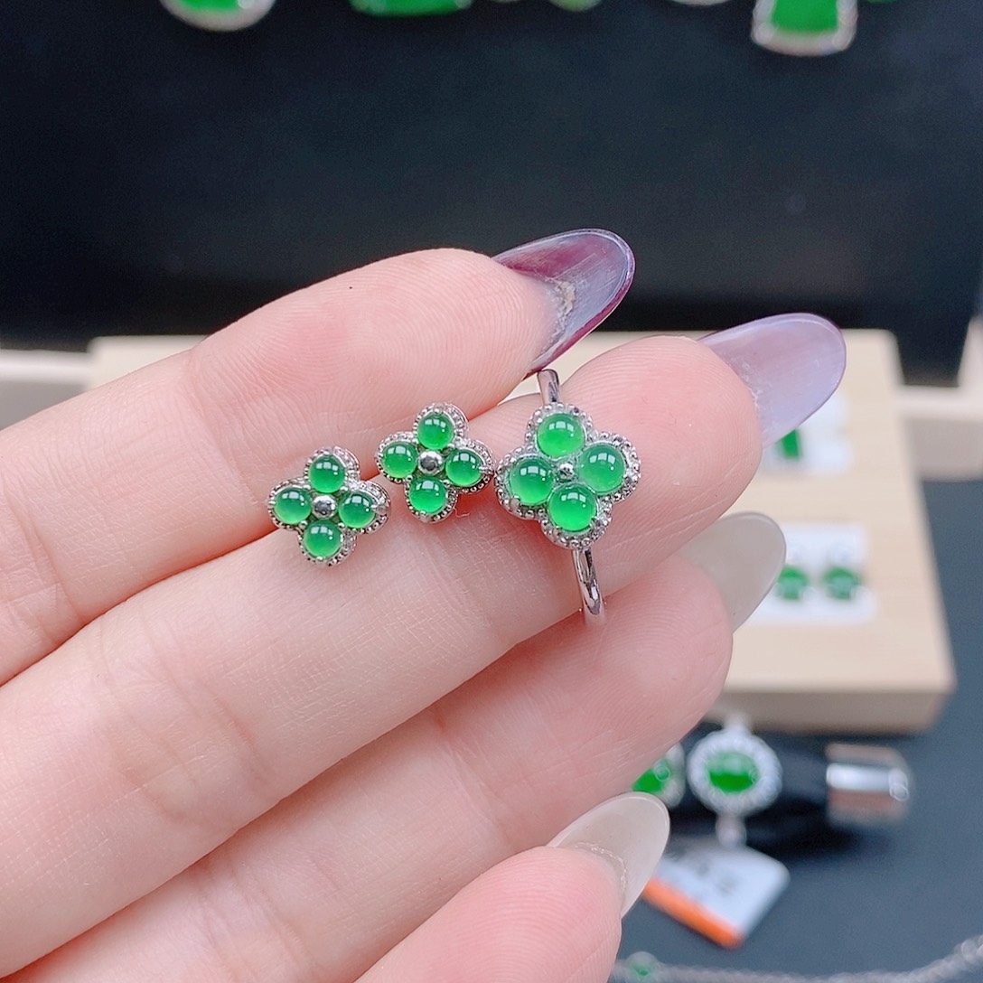 铿***瑰翡翠银S925镶嵌戒指翡翠戒指耳钉