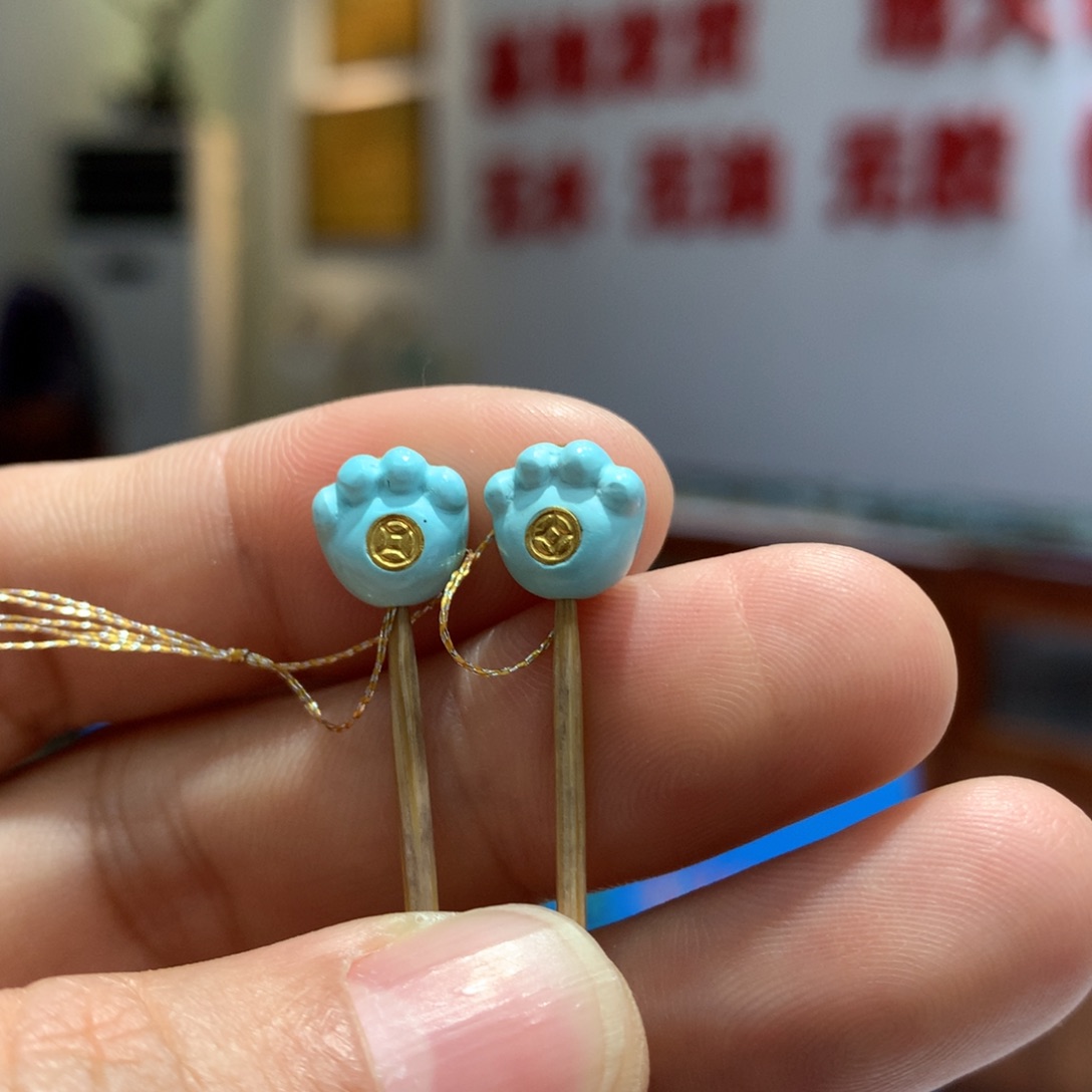 绿松石配饰未镶嵌