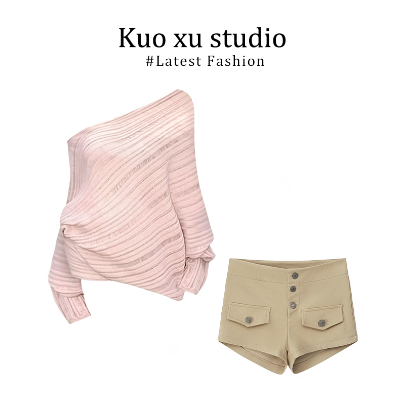 纯欲慵懒风女装秋季蝙蝠袖设计感针织衫上衣高腰显瘦外穿热短裤