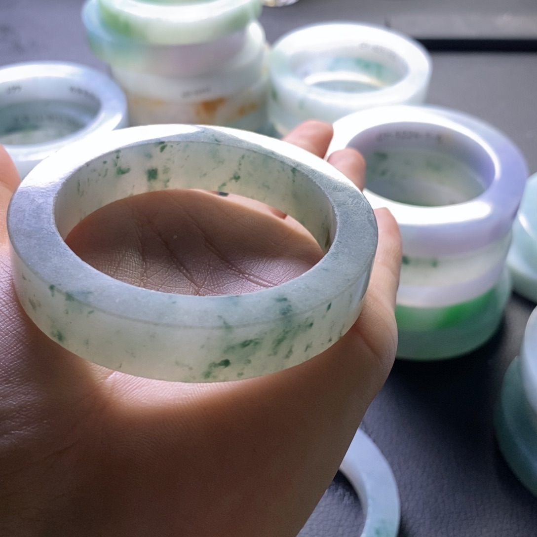 未镶嵌啊定制翡翠锦**宿