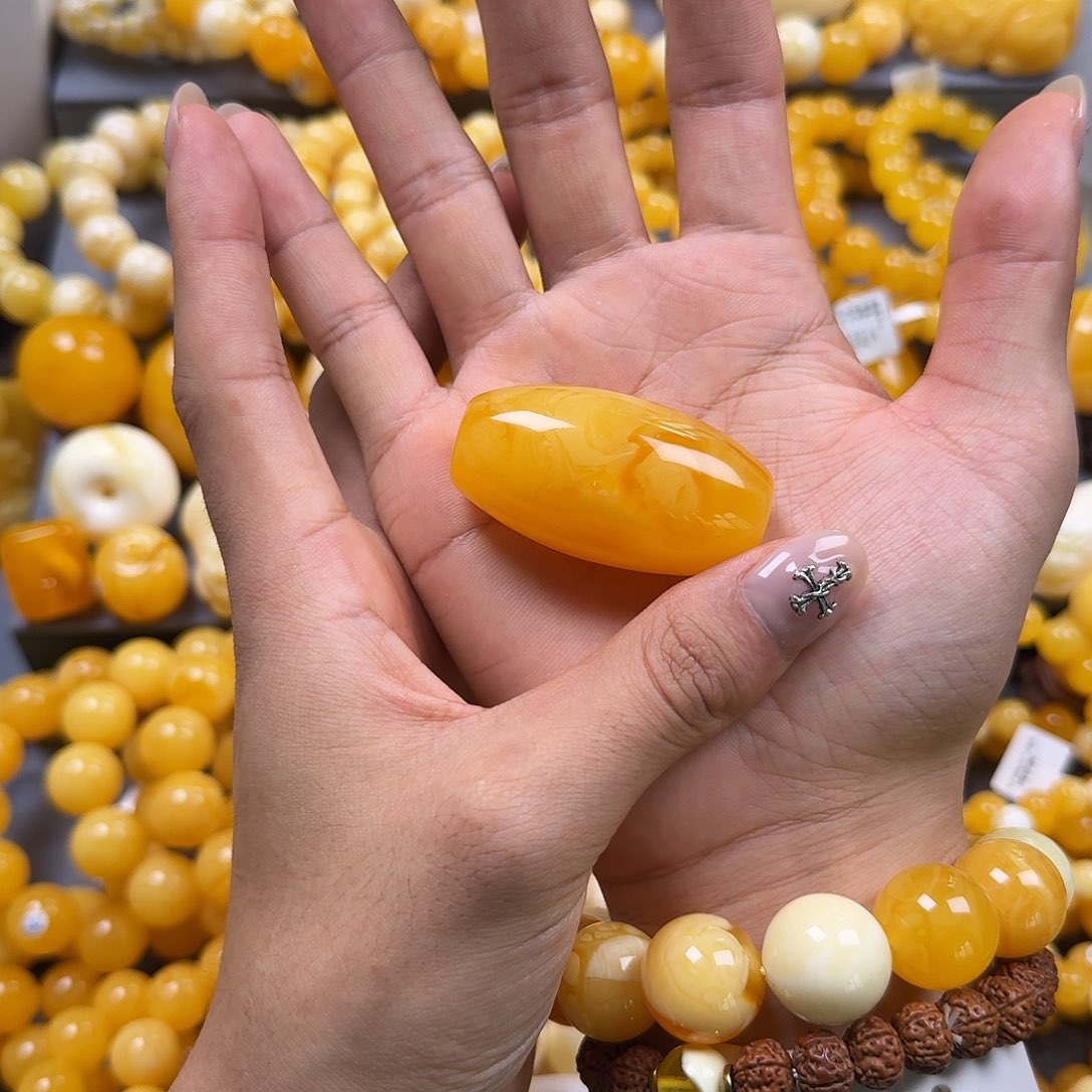 琥珀珠宝奇石未镶嵌桶珠