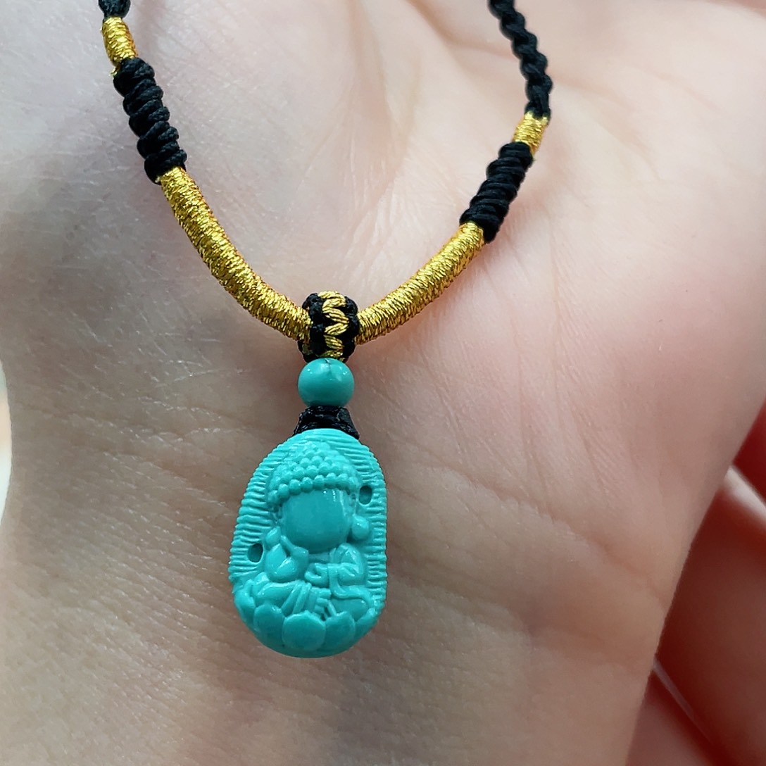 绿松石颈饰未镶嵌