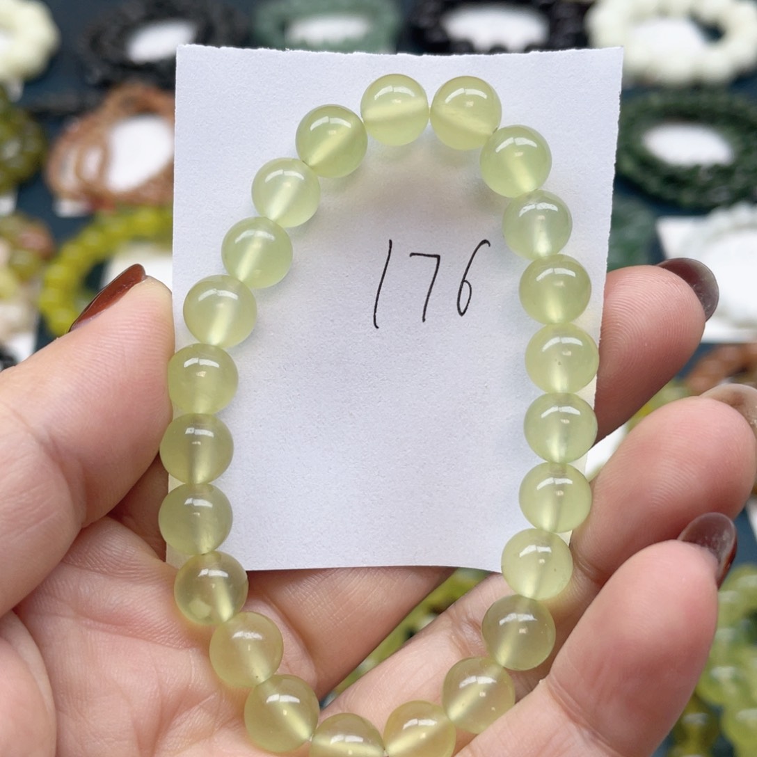 未镶嵌蛇纹石玉手链