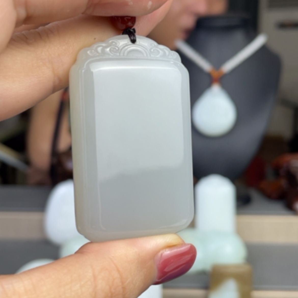 【闪购商品】和田玉未镶嵌颈饰