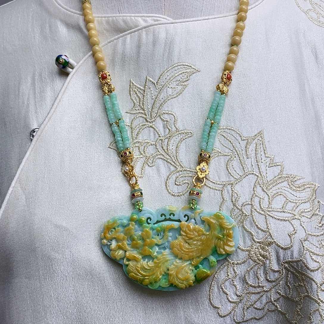 翡翠颈饰未镶嵌天然