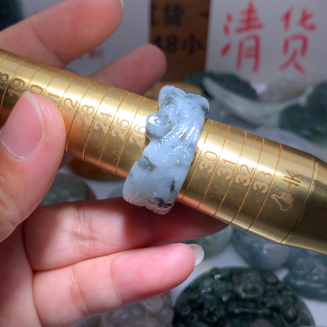 翡翠未镶嵌颈饰保真天然A货翡翠