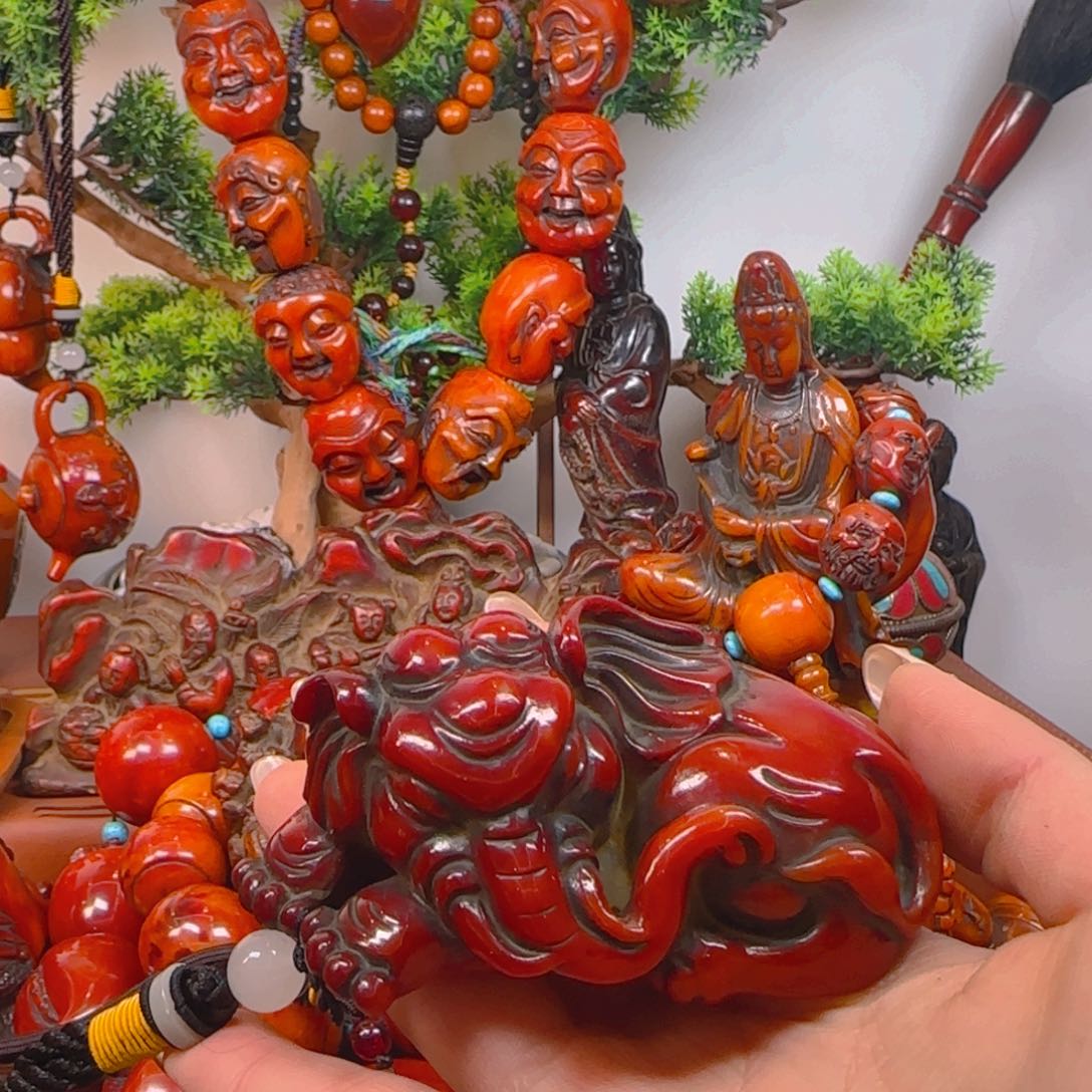 琥珀裸石未镶嵌手把