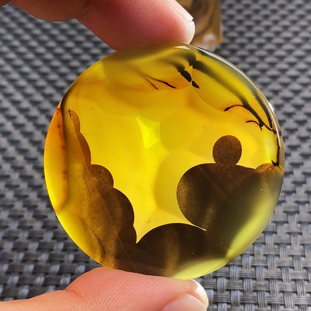 雅***室玛瑙/玉髓未镶嵌吊坠(不含链)微瑕