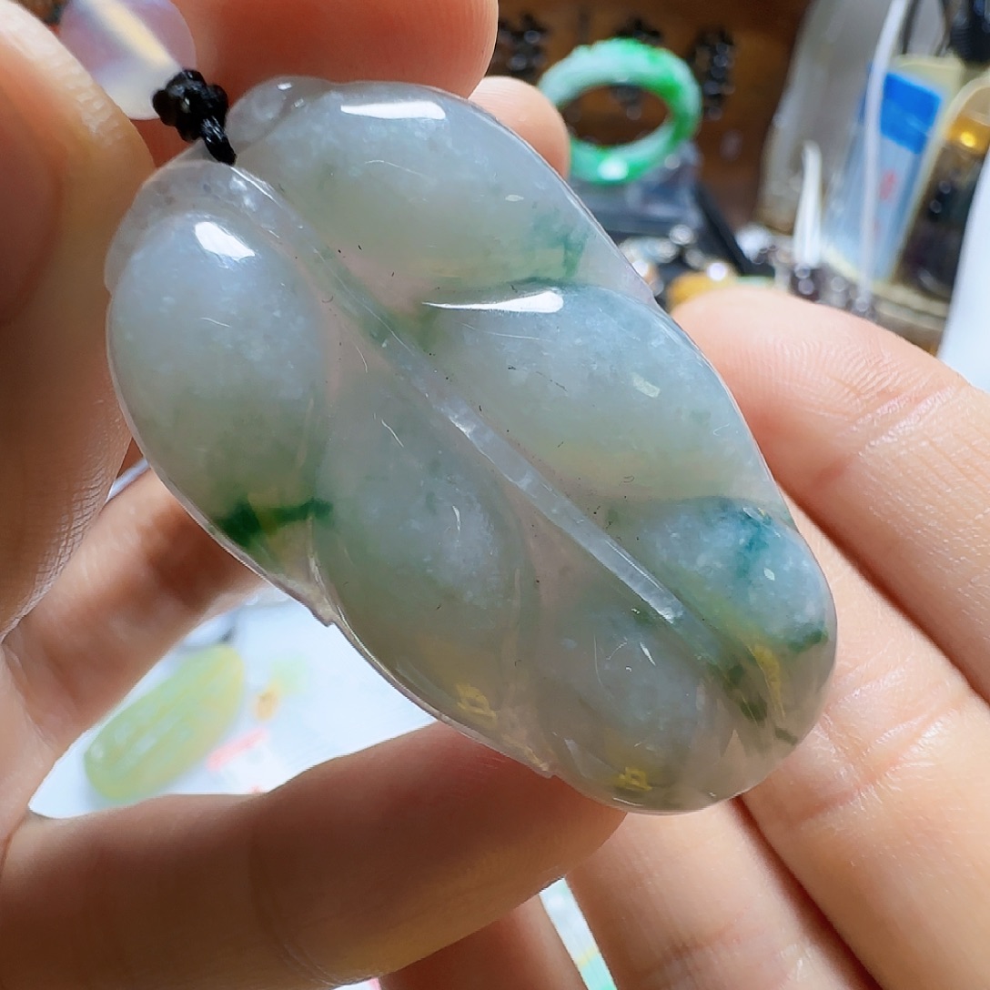 翡翠未镶嵌手镯翡翠185