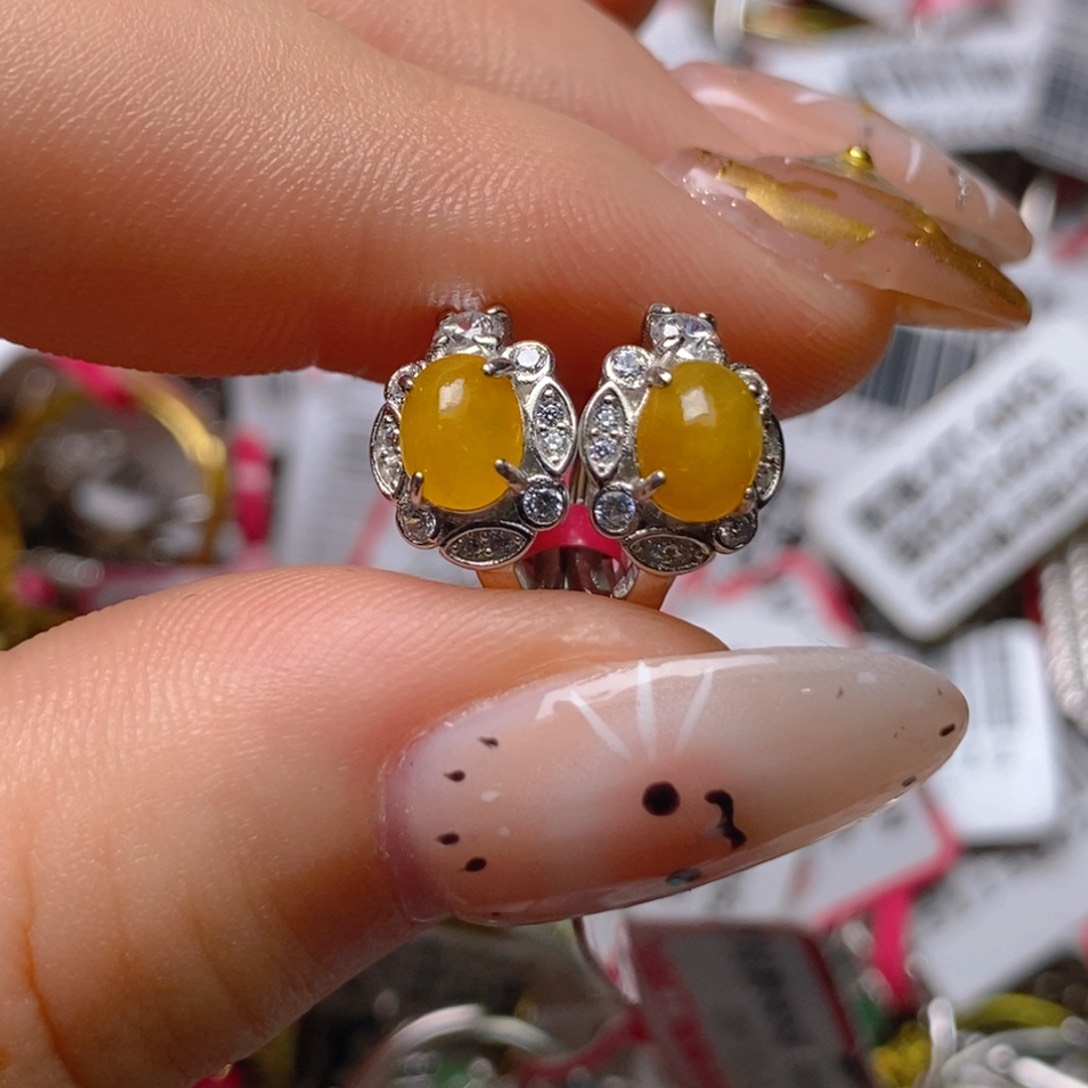 银S925镶嵌戒指翡翠百内无证书