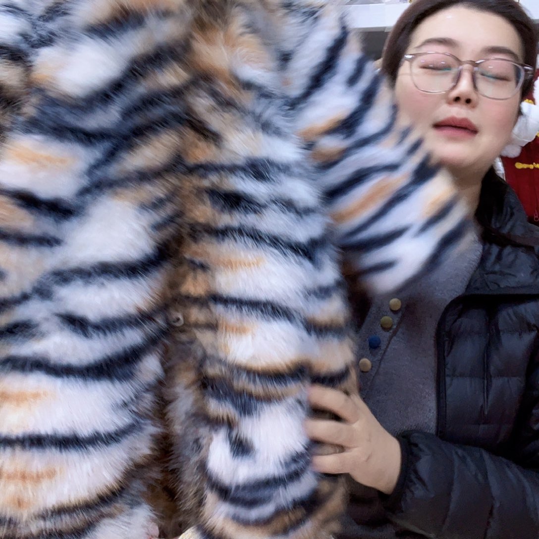 老虎毛毛衣自己备注尺码