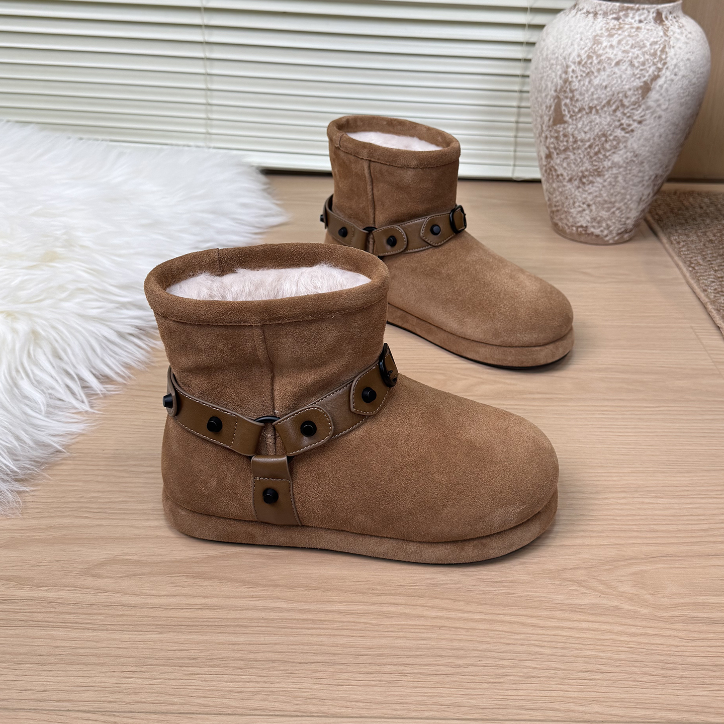 磨砂牛皮厚底雪地靴女2025冬季新款马丁靴百搭加绒保暖东北棉短靴