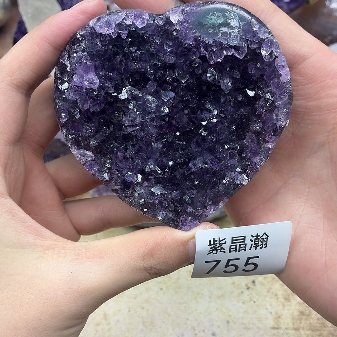 未镶嵌水晶大型摆件（非配饰）