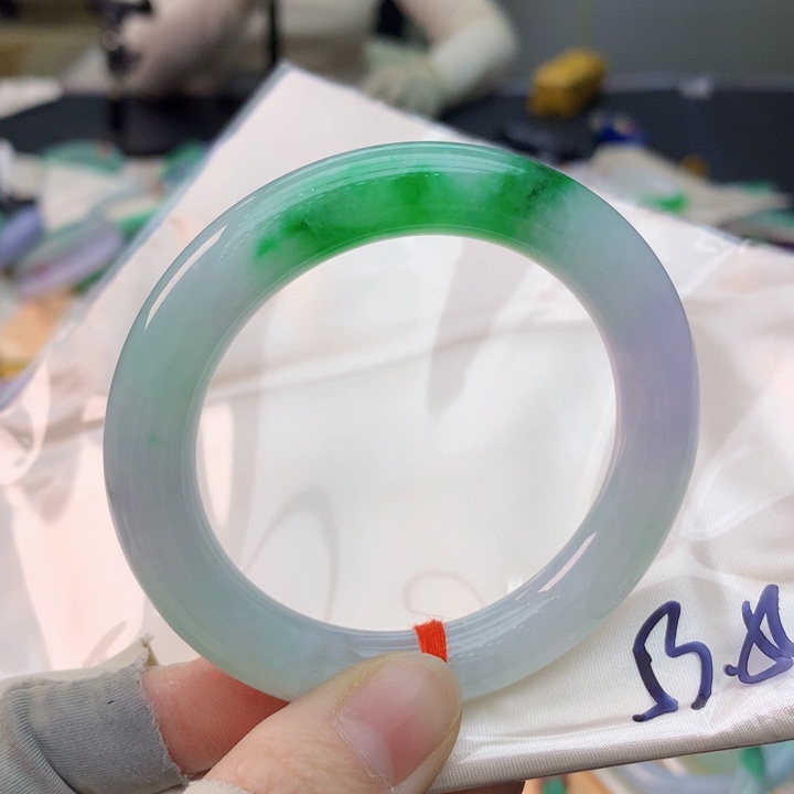 未镶嵌手镯翡翠翡翠手镯