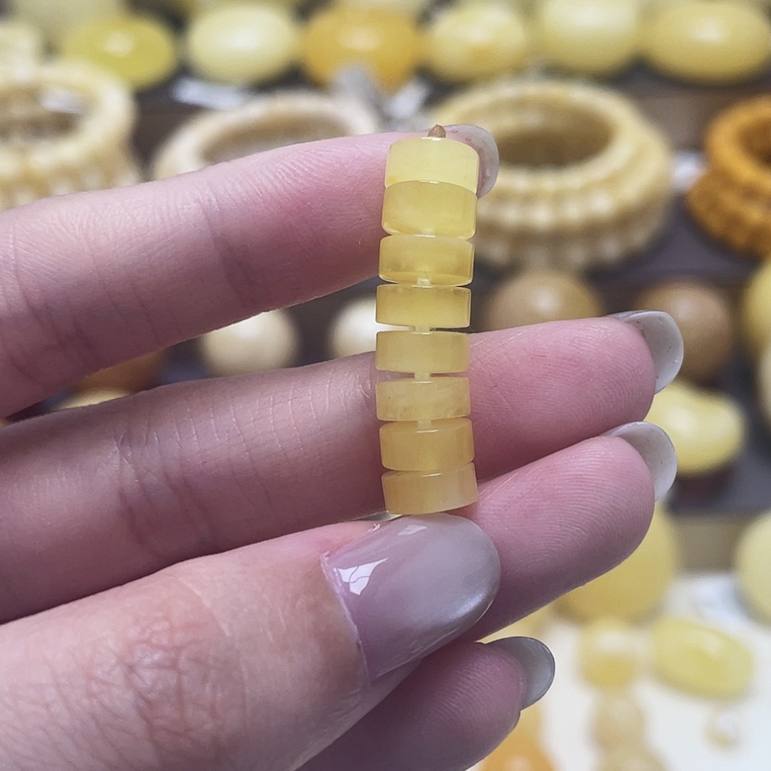 琥珀未镶嵌珠宝奇石7.5mm蜜蜡隔片瑕
