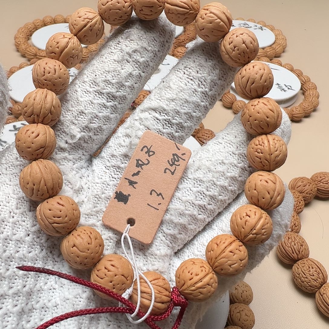 清***风桃核手串1.3小丸子