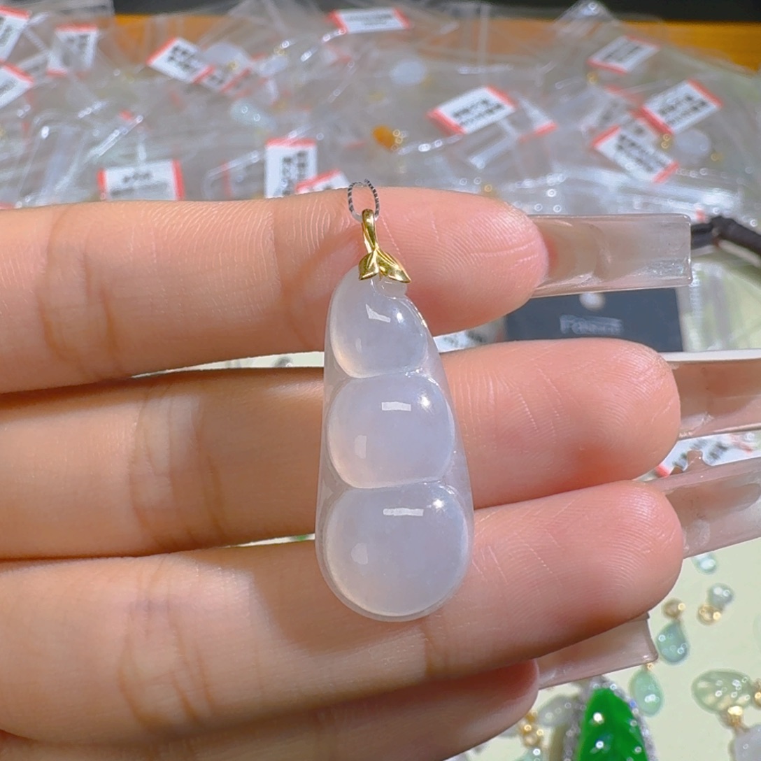 吊坠(不含链)18K金镶嵌翡翠