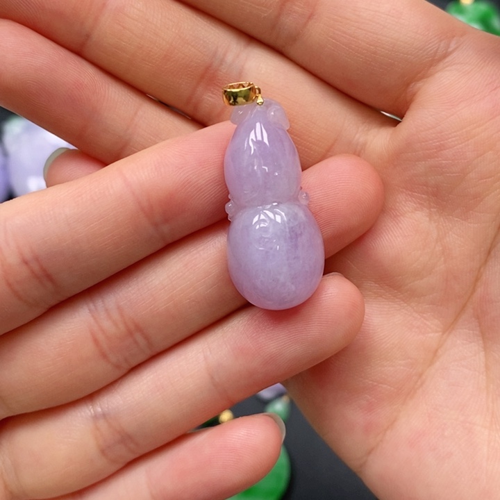 翡翠未镶嵌颈饰吊坠