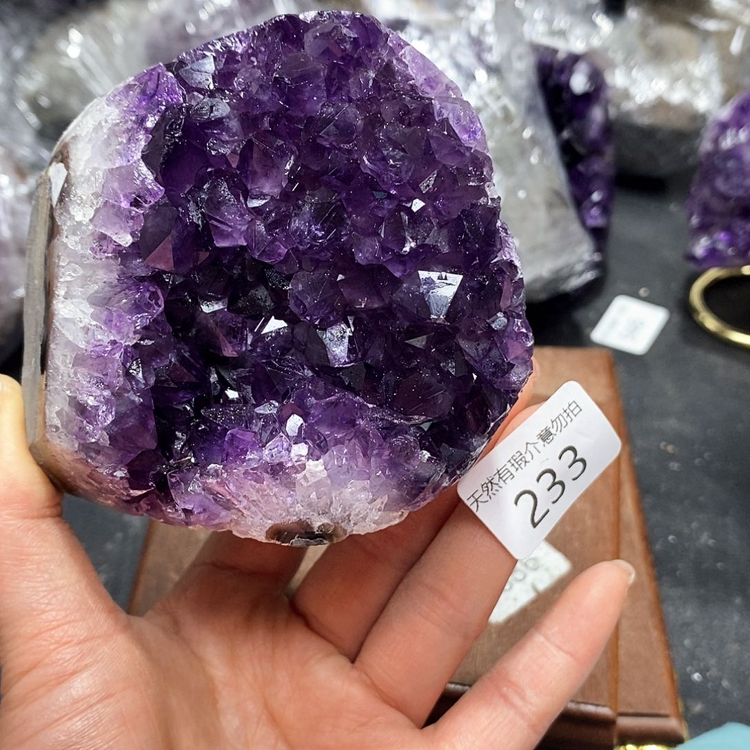 水晶大型摆件（非配饰）未镶嵌