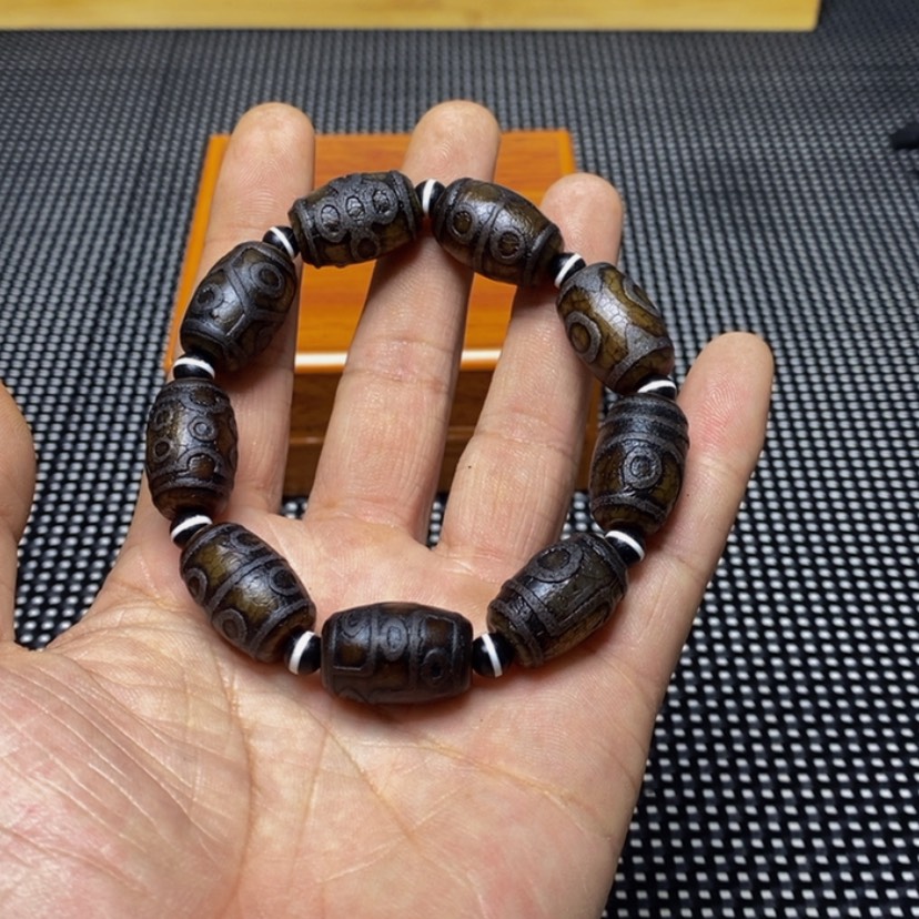 【闪购商品】玛瑙/玉髓手链未镶嵌人**人