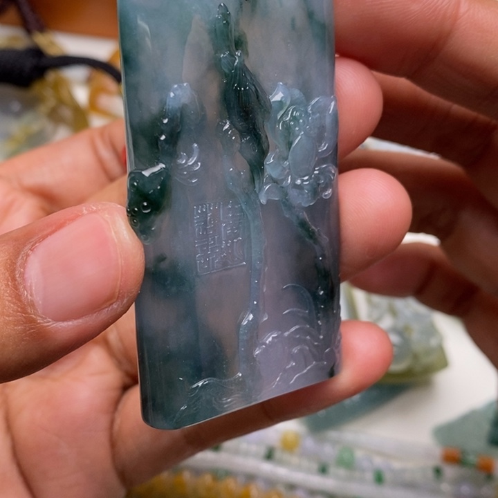 定制翡翠未镶嵌辰*