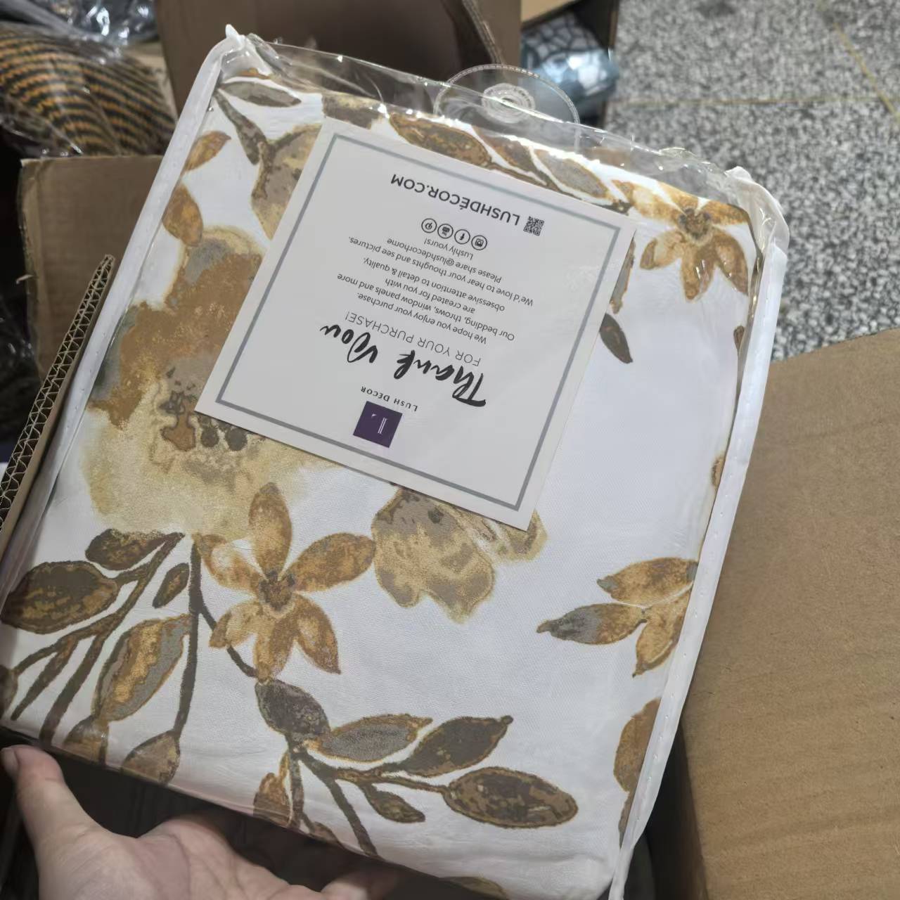 穿杆 罗马杆不分窗帘，单片132*213.发2片，不挑款不挑色