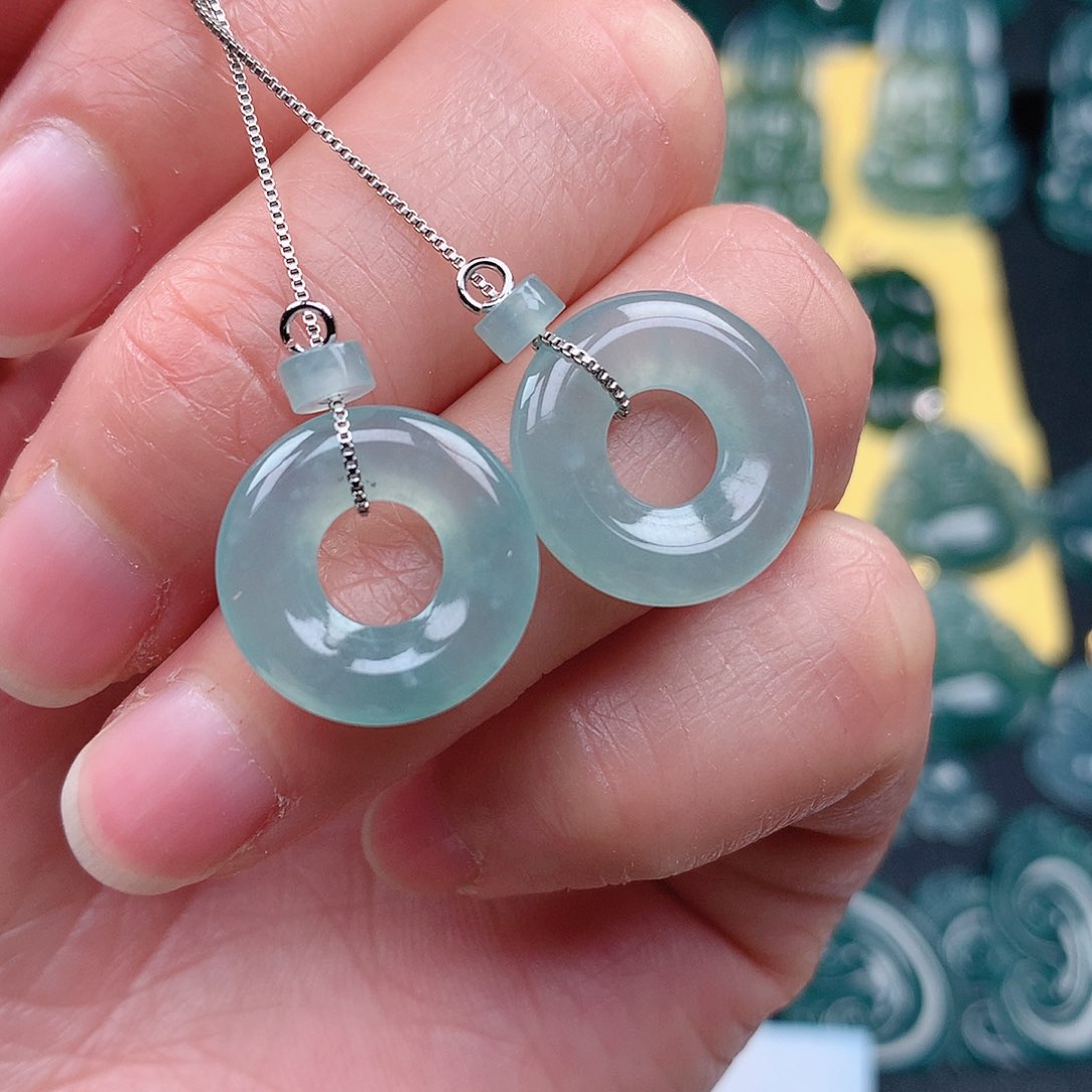 翡翠吊坠(不含链)未镶嵌吊坠