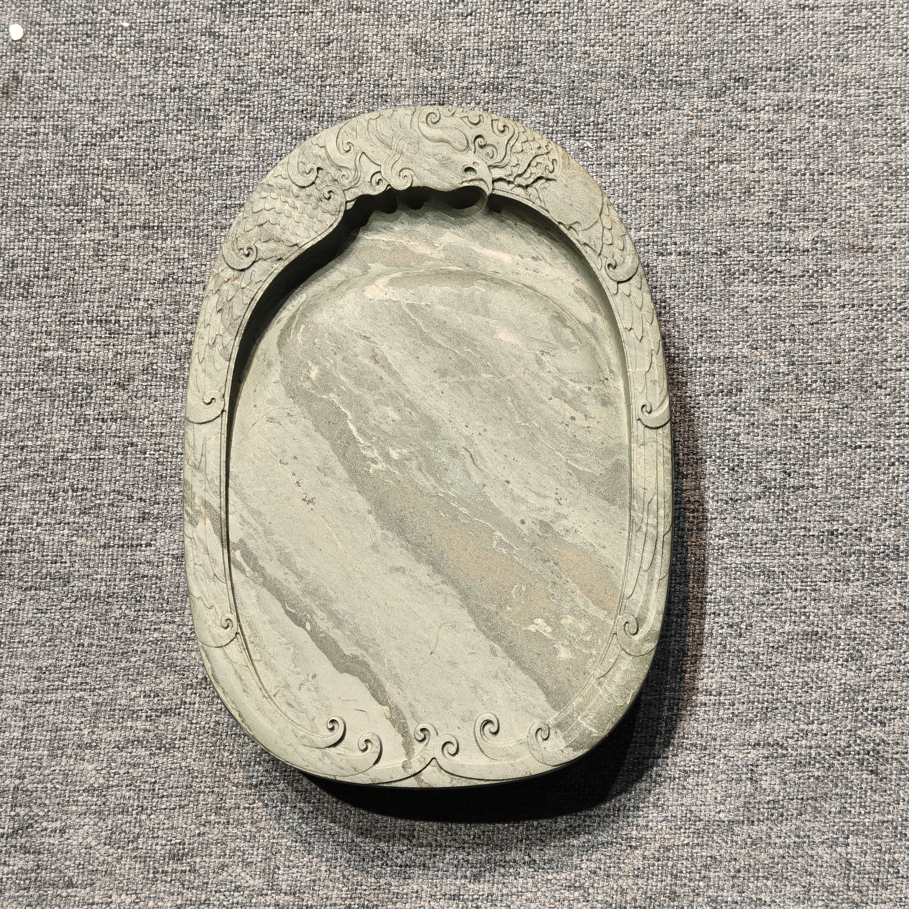 甘肃洮砚，水泉凤凰砚，尺寸14.4*10.3*2.4厘米